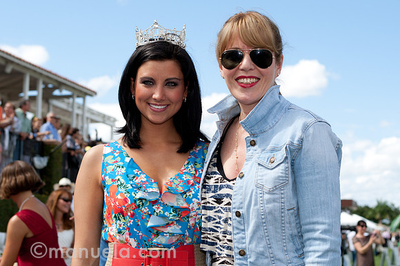 Miss America Laura Kaeppeler and Lauren Duffy