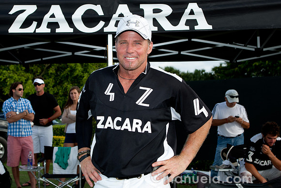 Mike Azzaro