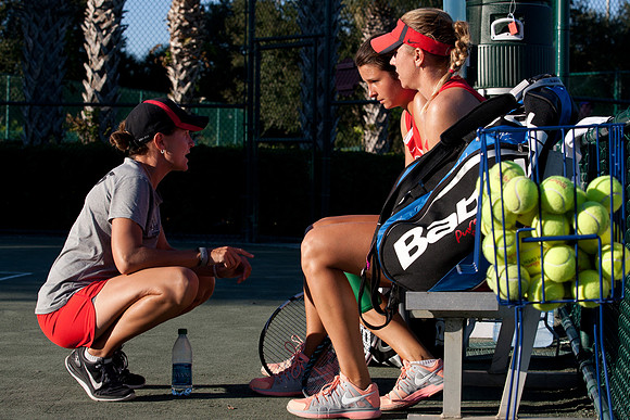 Lizette Blankers and Michaela Bezdickova with coach - UNM